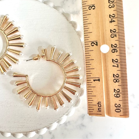 2/$30🌵 Gold Tone Sun Ray Faux Pearl Hoop Sunburst Circle Earrings Jewelry Boho - Picture 7 of 8
